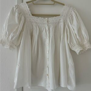 Doen top white